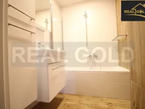 Pronájem bytu 3+1, Třebíč, Schöllhornova, 68 m2