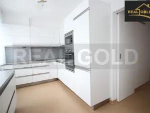 Pronájem bytu 3+1, Třebíč, Schöllhornova, 68 m2