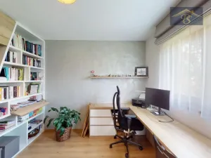 Prodej rodinného domu, Líbeznice, Školská, 186 m2