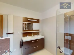 Prodej rodinného domu, Líbeznice, Školská, 186 m2