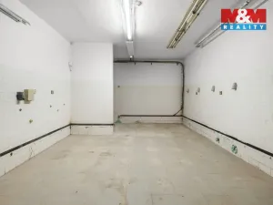 Pronájem obchodního prostoru, Kladno, Čechova, 174 m2