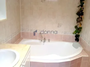 Pronájem bytu 2+kk, Praha, Ve struhách, 50 m2