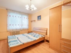 Pronájem bytu 2+kk, Praha, Kurzova, 43 m2