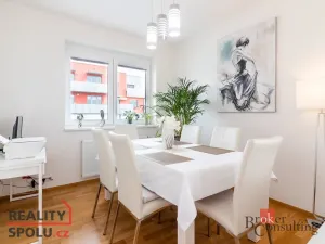 Pronájem bytu 3+kk, Praha - Řeporyje, Wiesenthalova, 76 m2