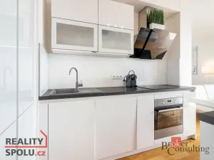 Pronájem bytu 3+kk, Praha - Řeporyje, Wiesenthalova, 76 m2