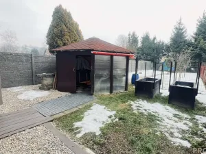 Prodej rodinného domu, Návsí, Jahodová, 240 m2