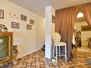 Prodej rodinného domu, Chlumec, 221 m2