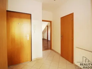 Pronájem bytu 3+kk, Praha - Vršovice, 28. pluku, 75 m2