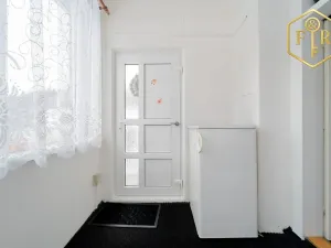 Prodej rodinného domu, Petrovice, 246 m2