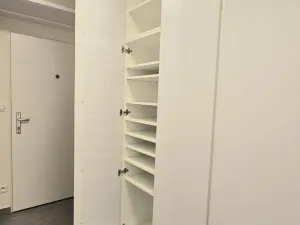 Pronájem bytu 2+kk, Praha, Kytínská, 63 m2