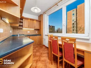 Prodej bytu 3+1, Zlín, Na Honech III, 72 m2