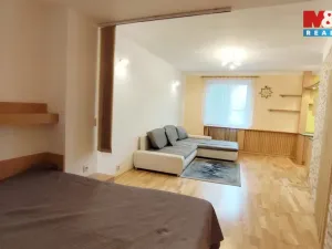 Pronájem bytu 2+1, Most, M. G. Dobnera, 54 m2