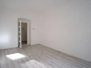 Pronájem bytu 2+1, Praha - Žižkov, Bořivojova, 49 m2