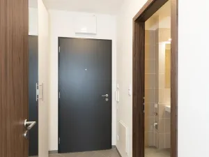 Pronájem bytu 1+kk, Kralupy nad Vltavou, Nádražní, 39 m2