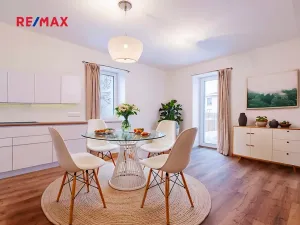 Prodej bytu 2+kk, Svoboda nad Úpou, Nádražní, 54 m2