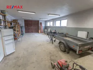 Prodej obchodního prostoru, Město Albrechtice, Míru, 1427 m2