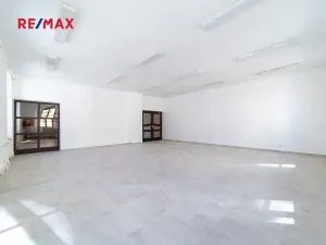 Prodej obchodního prostoru, Králíky, 5. května, 519 m2