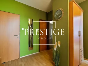 Pronájem bytu 4+kk, Praha - Kobylisy, Frýdlantská, 70 m2