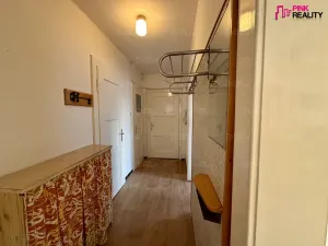 Prodej bytu 4+1, Broumov - Kolonie 5.května, Družstevní, 74 m2