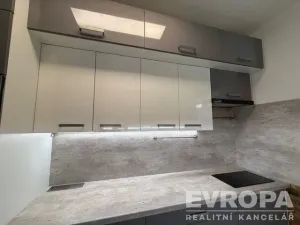Prodej rodinného domu, Praha - Radotín, Na Krupičárně, 96 m2