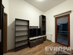 Prodej rodinného domu, Praha - Radotín, Na Krupičárně, 96 m2