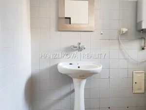 Pronájem bytu 1+kk, České Budějovice - České Budějovice 3, Jírovcova, 35 m2