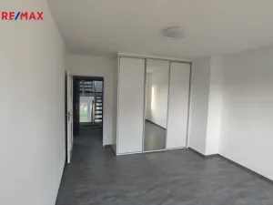 Pronájem bytu 2+kk, Praha, Společná, 65 m2