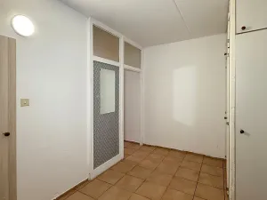 Pronájem bytu 2+1, Chomutov, Růžová, 60 m2