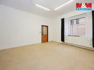 Pronájem obchodního prostoru, Havlíčkův Brod, Nádražní, 64 m2