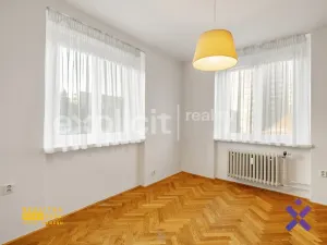 Prodej bytu 3+1, Zlín, Bratří Jaroňků, 78 m2