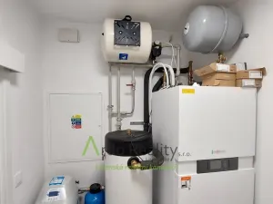 Pronájem rodinného domu, Frymburk, 97 m2