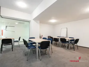 Pronájem kanceláře, Hradec Králové - Pražské Předměstí, Gočárova třída, 24 m2