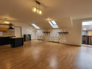 Pronájem bytu 2+kk, Milovice - Mladá, Kaštanová, 74 m2