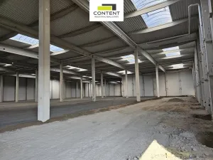 Pronájem výrobních prostor, Kozomín, 3000 m2