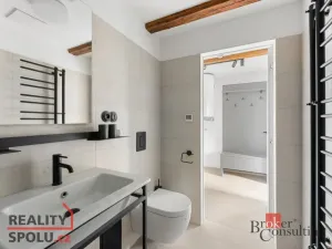 Pronájem atypického bytu, Jince, Slavíkova, 71 m2