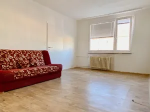 Pronájem bytu 2+1, Nový Bor, Tř. T. G. Masaryka, 63 m2