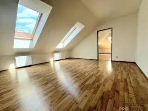 Pronájem bytu 2+kk, Brno, Vlhká, 56 m2