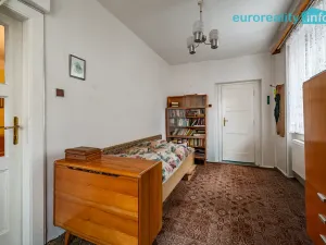 Prodej rodinného domu, Cheb, Vančurova, 329 m2