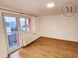 Pronájem bytu 2+1, České Budějovice, Klostermannova, 61 m2