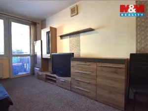 Prodej bytu 2+kk, Milovice, Višňová, 44 m2