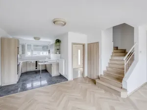 Prodej rodinného domu, Bašť, Kostelecká, 146 m2