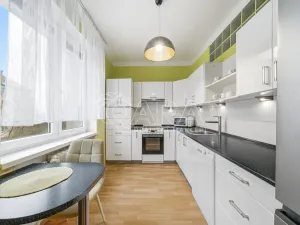 Prodej bytu 3+1, Olomouc - Slavonín, Jižní, 75 m2