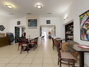 Prodej obchodního prostoru, Chrudim, Resselovo náměstí, 121 m2