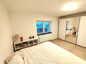 Pronájem rodinného domu, Chrudim, 180 m2