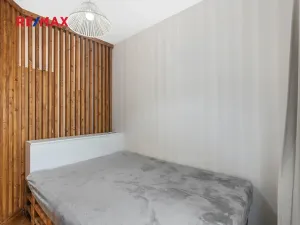 Pronájem bytu 1+kk, Praha - Košíře, Naskové, 33 m2