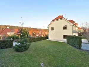 Pronájem vily, Praha - Nebušice, K vinicím, 300 m2