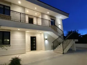 Prodej vily, Spille, 235 m2