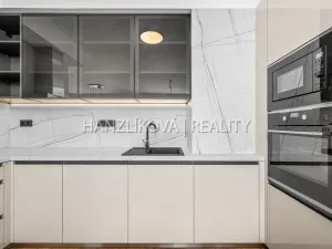 Pronájem bytu 3+kk, České Budějovice - České Budějovice 2, Branišovská, 80 m2