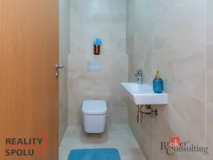 Pronájem bytu 3+kk, Praha - Karlín, Za Karlínským přístavem, 89 m2