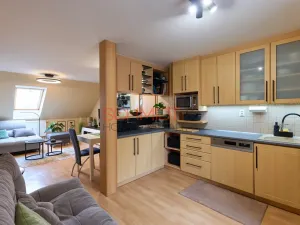 Prodej rodinného domu, Hustopeče, Šafaříkova, 190 m2